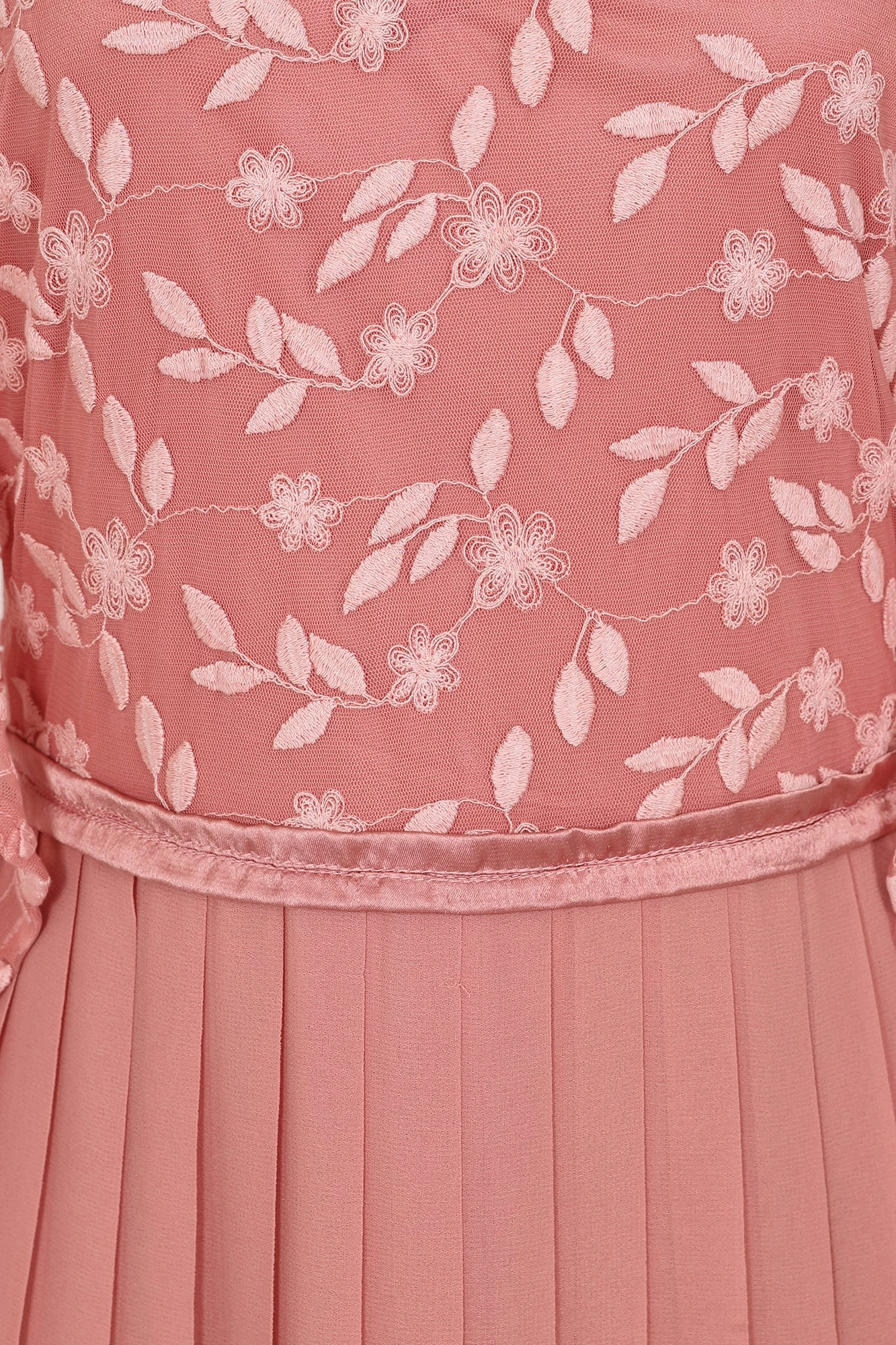 Roisin Blush Embroidered Cape Sleeve Maxi Dress 3 Roisin Blush Embroidered Cape Sleeve Maxi Dress - Image 3