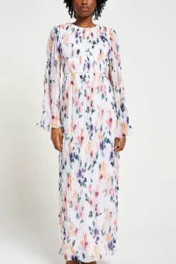 Serena White Floral Print Maxi Dress -Frock And Frill US Serena White Floral Print Maxi Dress 1